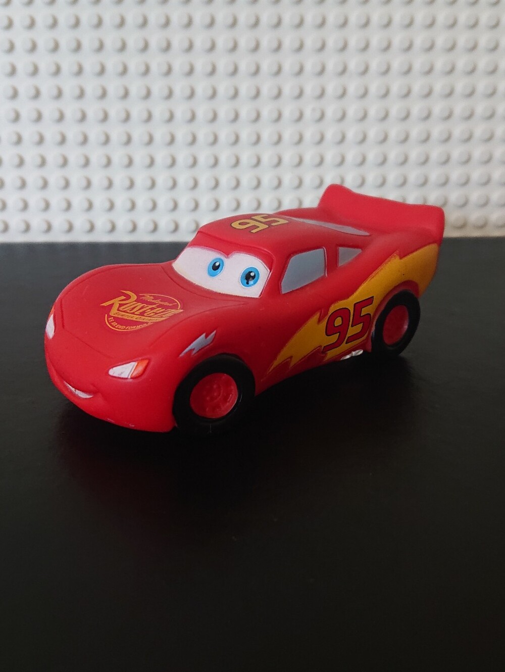 Disney Pixar Cars Movie - Lightning McQueen Vehicle - Bath Toy